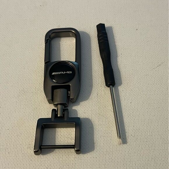 AMG Logo Key Fob Keychain in Metal NWT - Picture 1 of 5